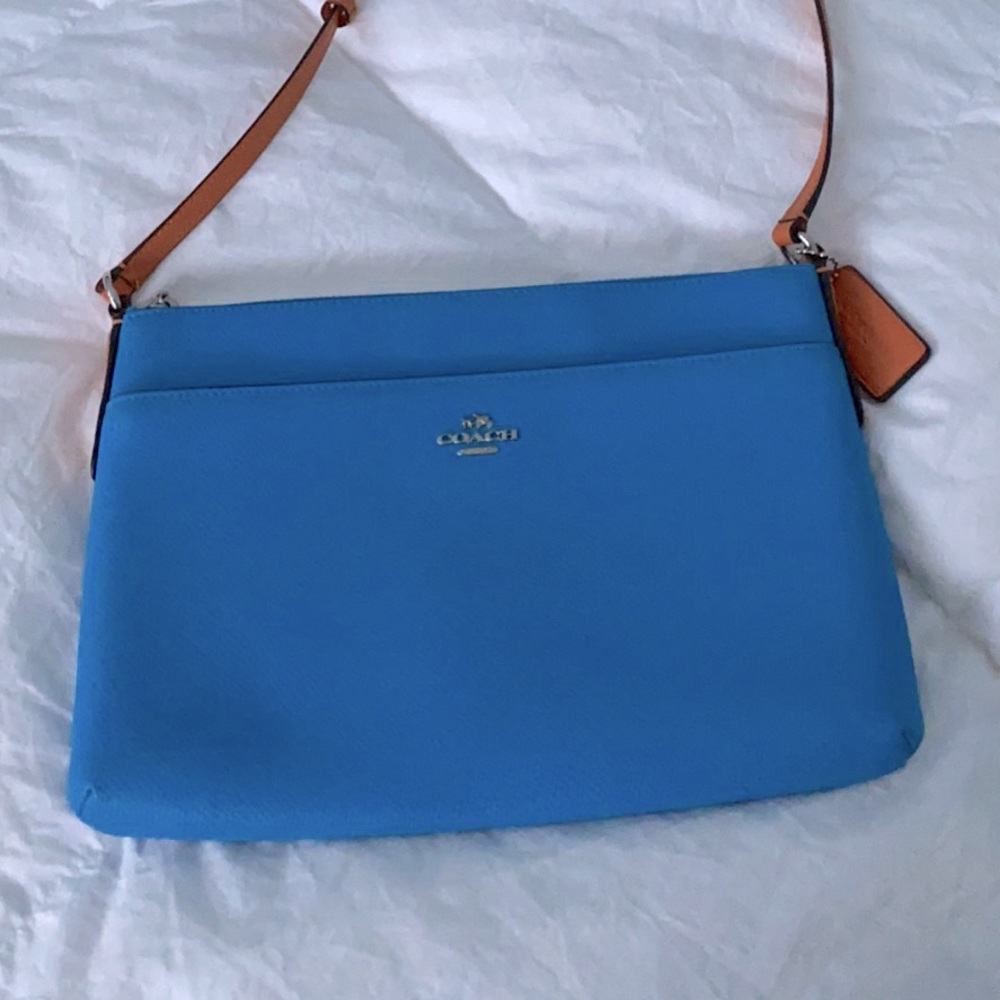 NEVER USED Coach bag with ID holder